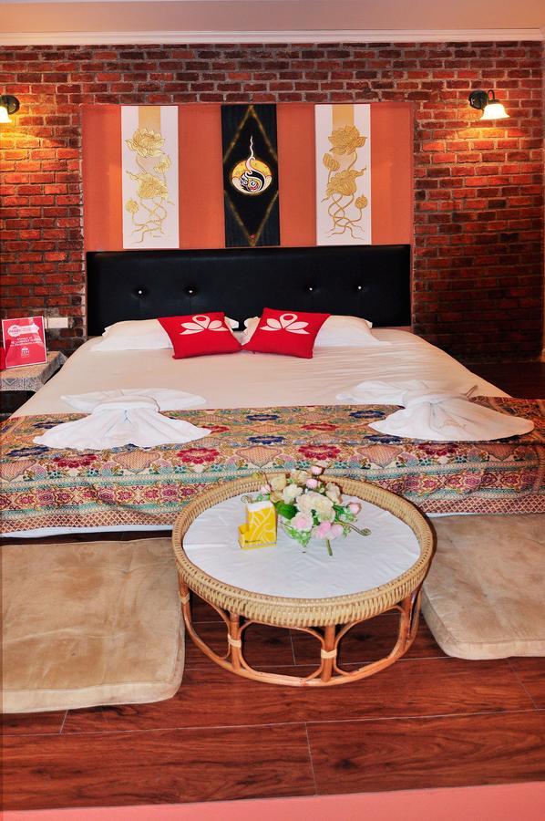 เซนรูมส์ ลาดพร้าว ซอย 71 Hotel กรุงเทพมหานคร ภายนอก รูปภาพ